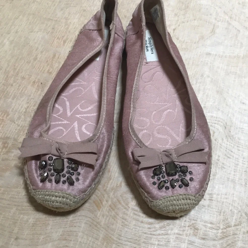 Vera Wang Espadrilles Pink Rhinestone Size 7.5